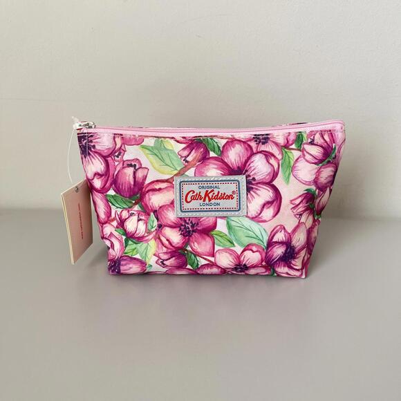 Cath Kidston Handbags - Cath Kidston Floral Print Cosmetic Bag Size Medium
